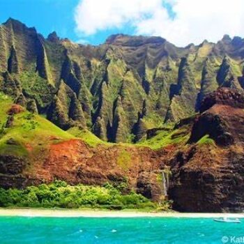 Kauaʻi Awaits: Untamed, Unhurried, Unforgettable